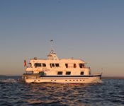 Galapagos Kreuzfahrt Yacht Angelito - Sonnenuntergang