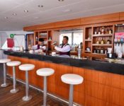 Eclipse Galapagos Kreuzfahrt Expeditionsschiff - Bar